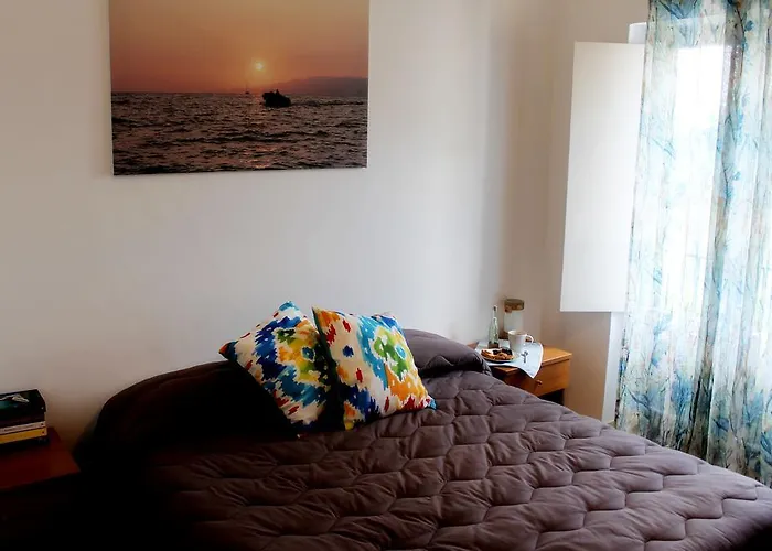 Il Vecchio E Il Mare Bed & Breakfast 4*