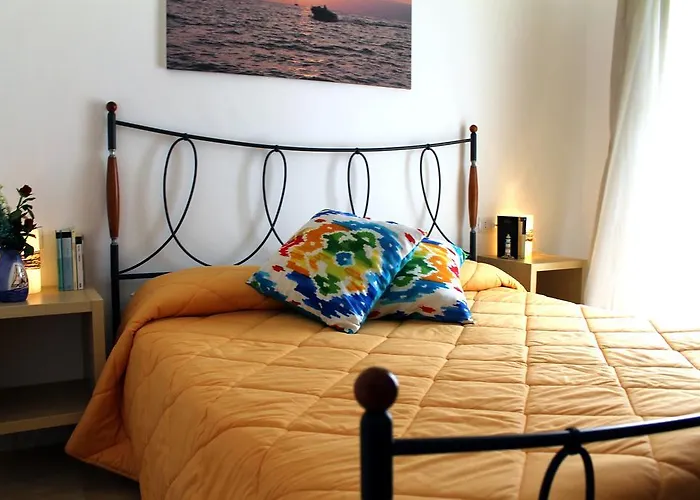 Il Vecchio E Il Mare Bed & Breakfast 4*